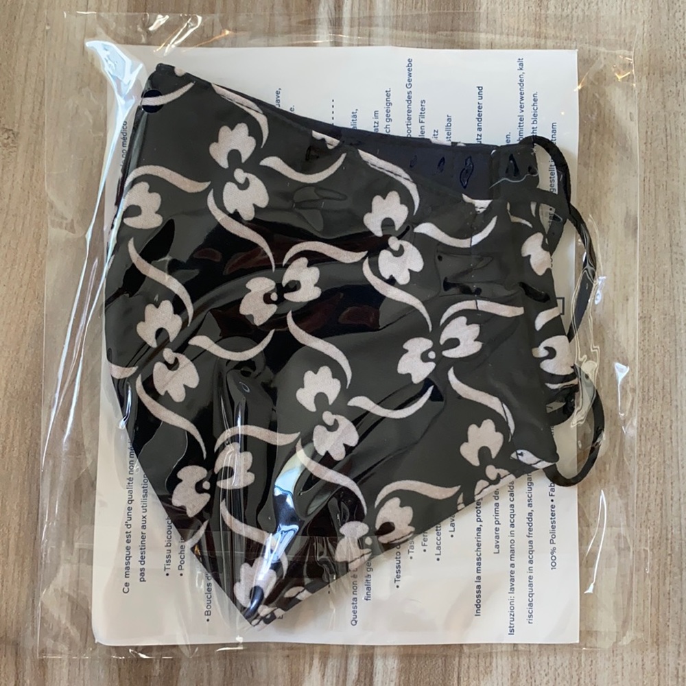 ❤️ Tory Burch Printed Face Mask New